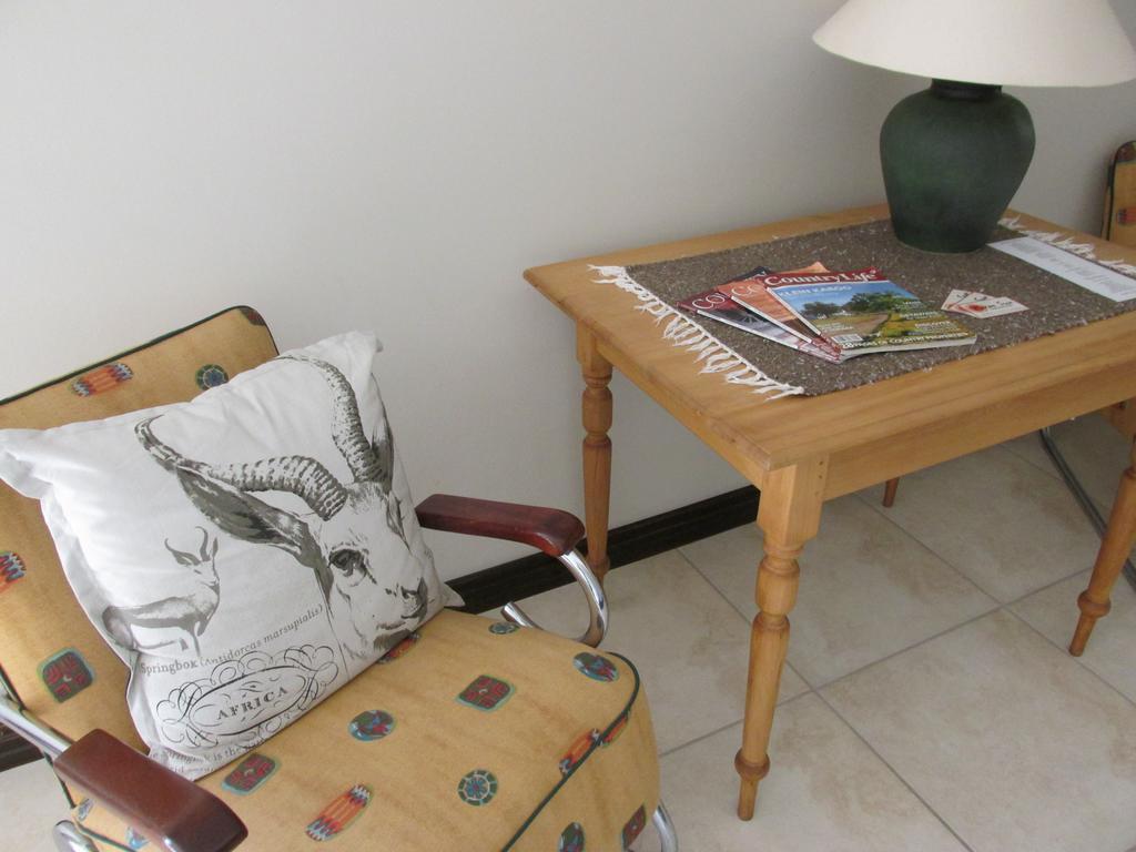 אאודטסהורן Karoo Sun Boutique Guest House מראה חיצוני תמונה
