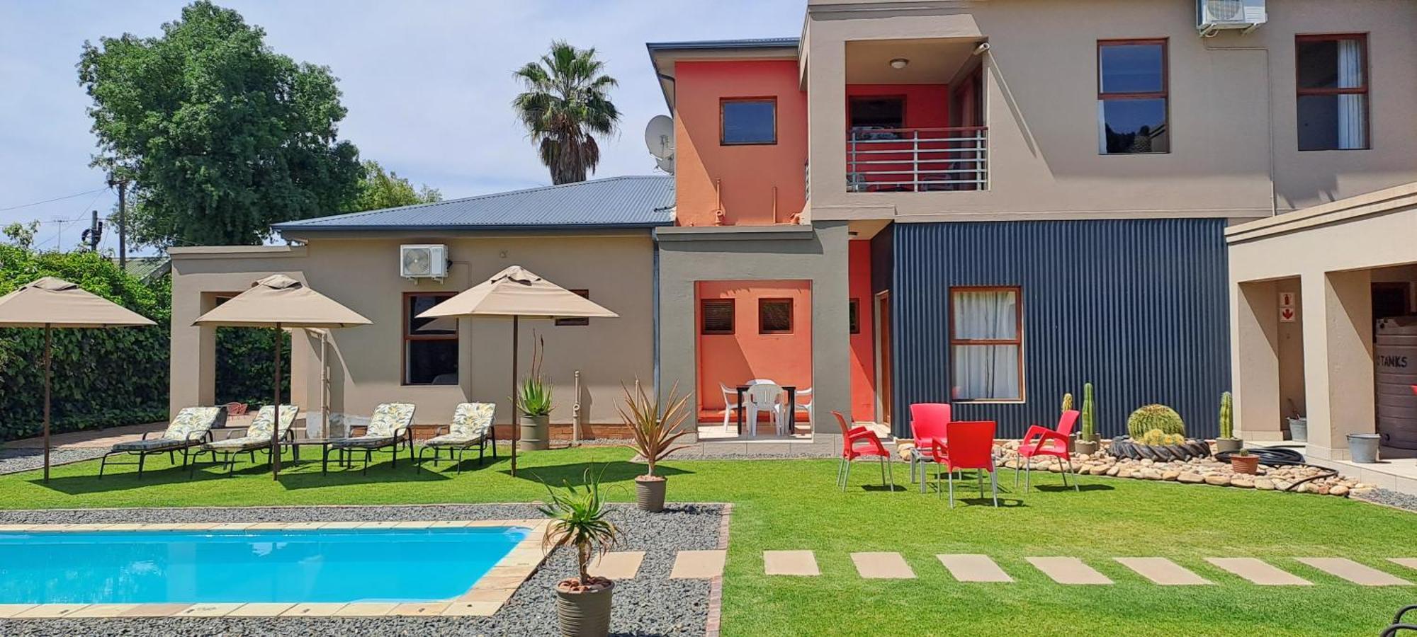 אאודטסהורן Karoo Sun Boutique Guest House מראה חיצוני תמונה