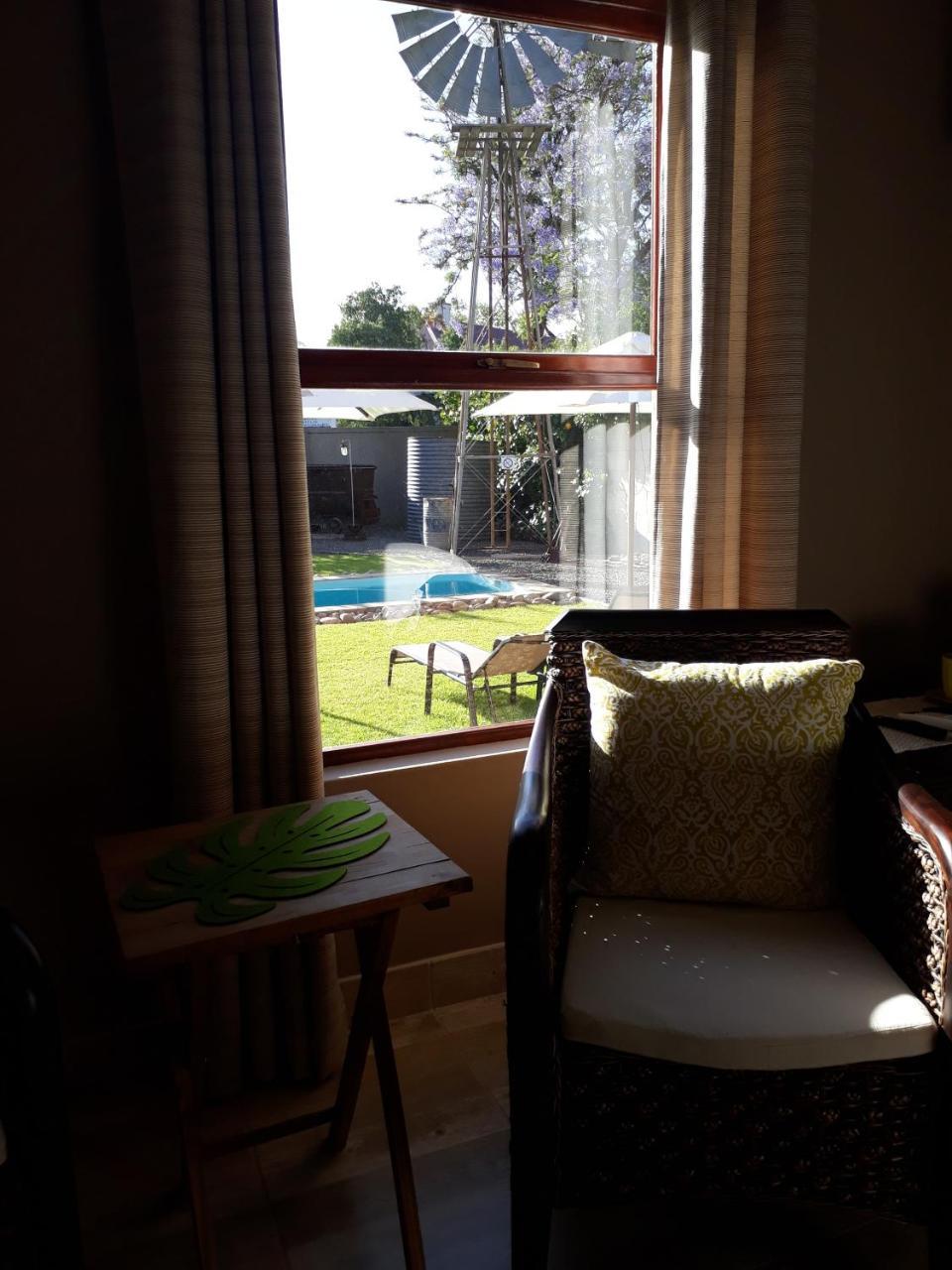 אאודטסהורן Karoo Sun Boutique Guest House מראה חיצוני תמונה