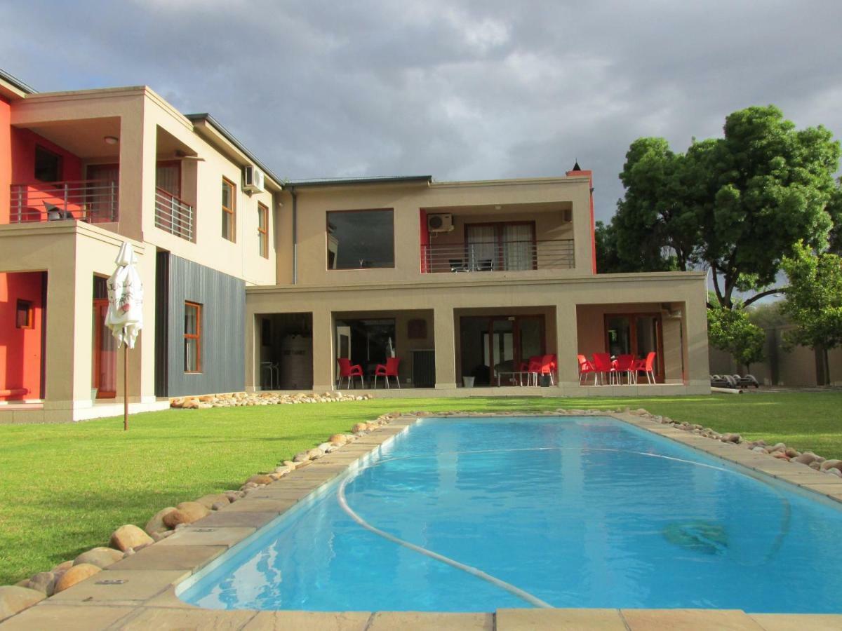 אאודטסהורן Karoo Sun Boutique Guest House מראה חיצוני תמונה
